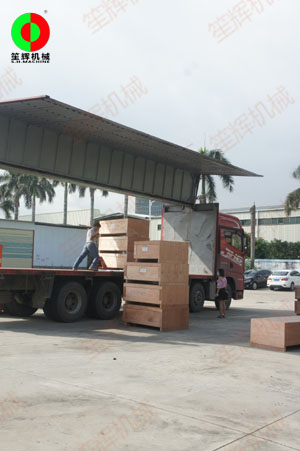 因海外疫情關(guān)系，積壓占倉(cāng)的出口設(shè)備第一批次發(fā)貨裝車！