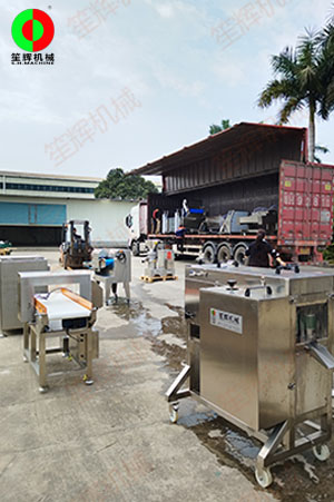 客戶(hù)訂購(gòu)的一批肉類(lèi)和水產(chǎn)加工設(shè)備發(fā)貨交付！